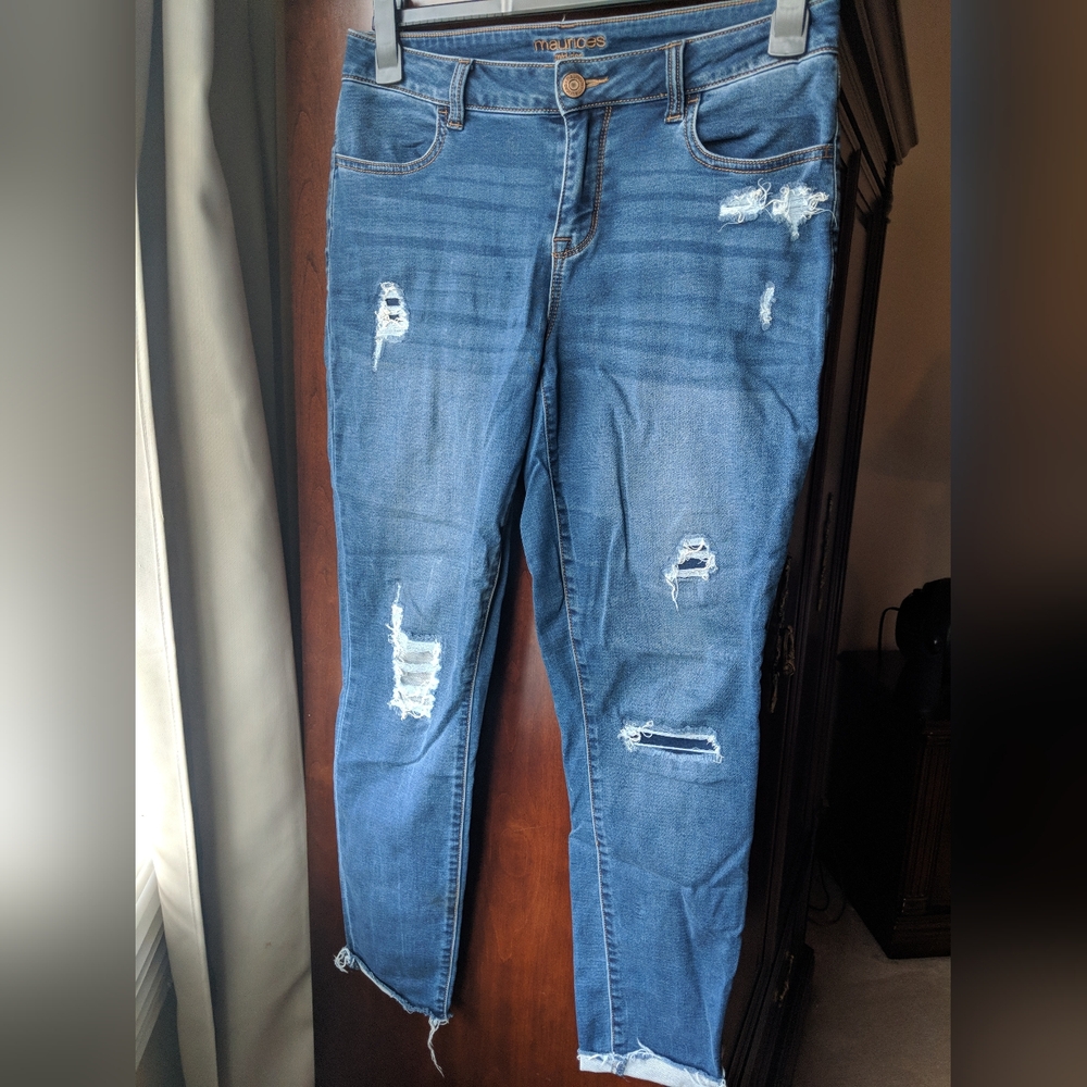 Maurices Distressed Blue Skinny Jeans Medium